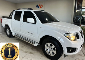 FRONTIER 2014 2.5 S 4X2 CD TURBO ELETRONIC DIESEL 4P MANUAL 210000KM.